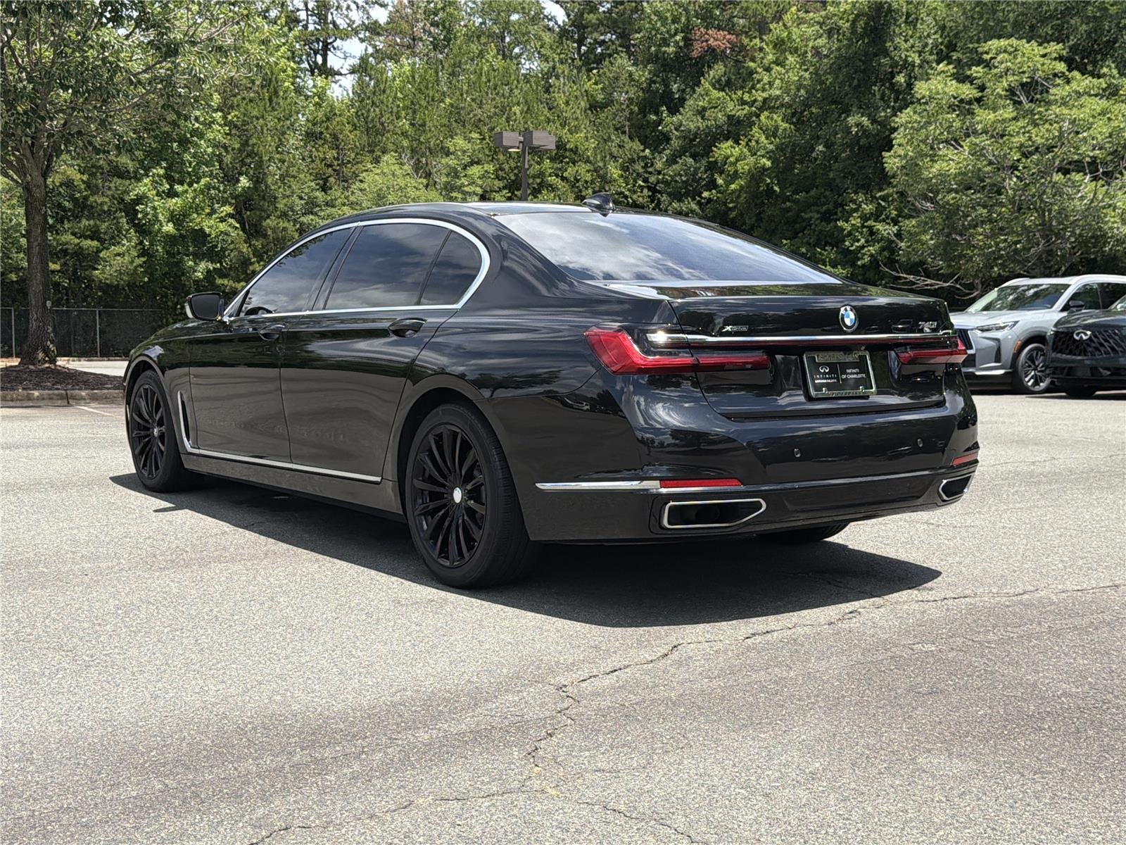 Used 2020 Black Sapphire Metallic BMW 740i xDrive image 24