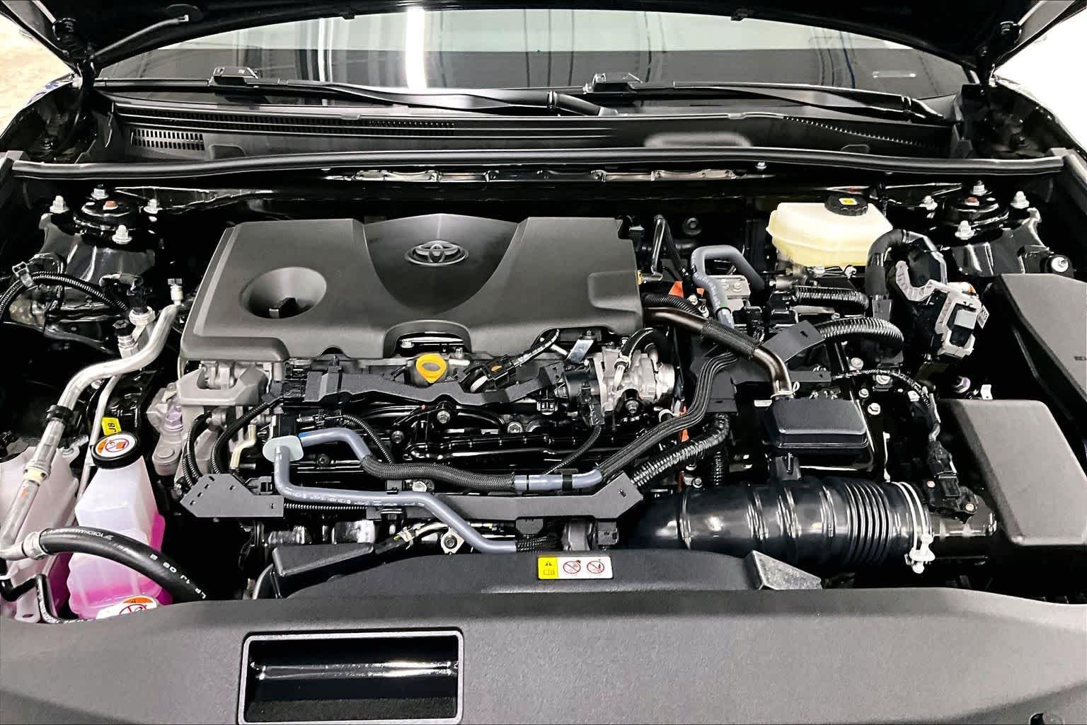 Used 2025 Midnight Black Metallic Toyota LE image 32