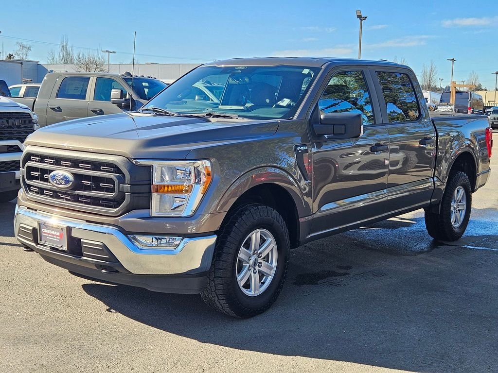 Certified Used 2022 Stone Gray Metallic Ford XL image 3