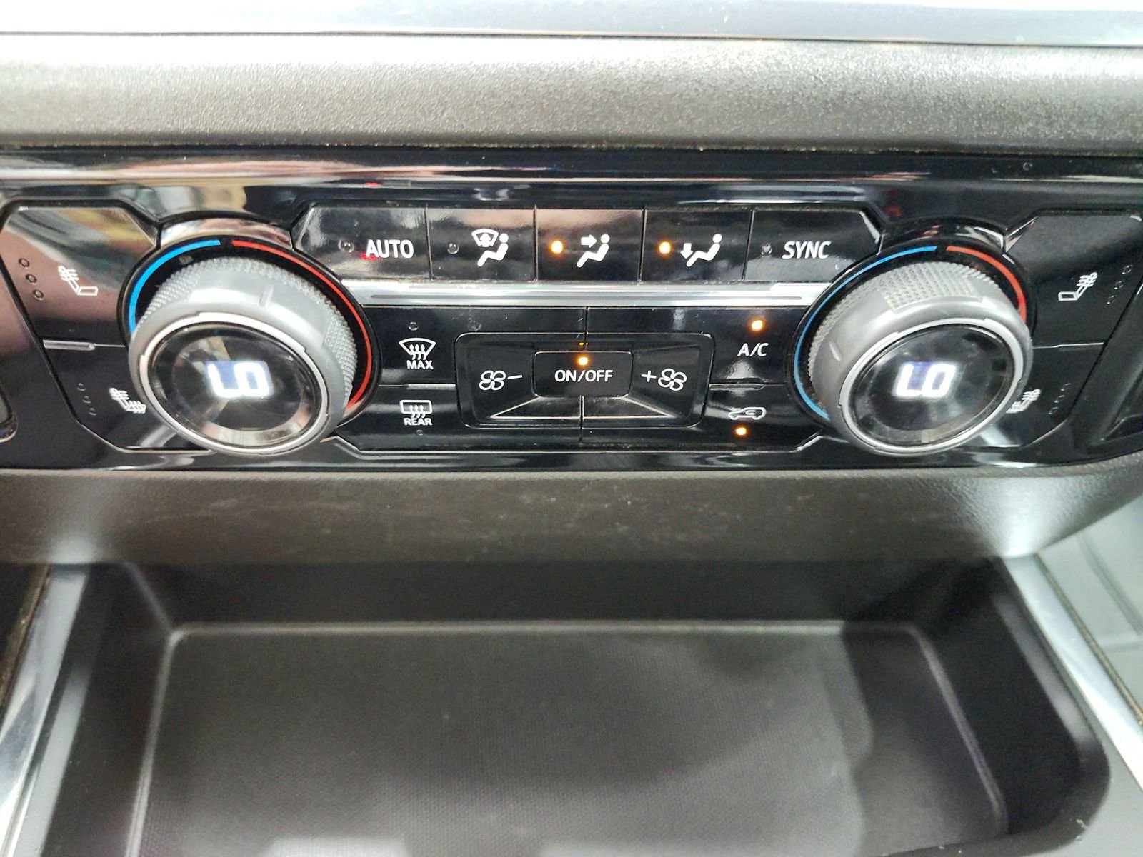 Used 2023 Summit White Chevrolet RST image 32