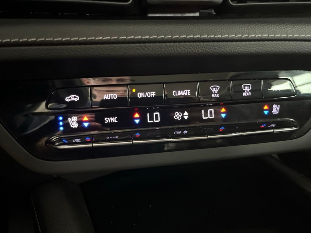 Used 2023 Gray Buick Avenir image 15
