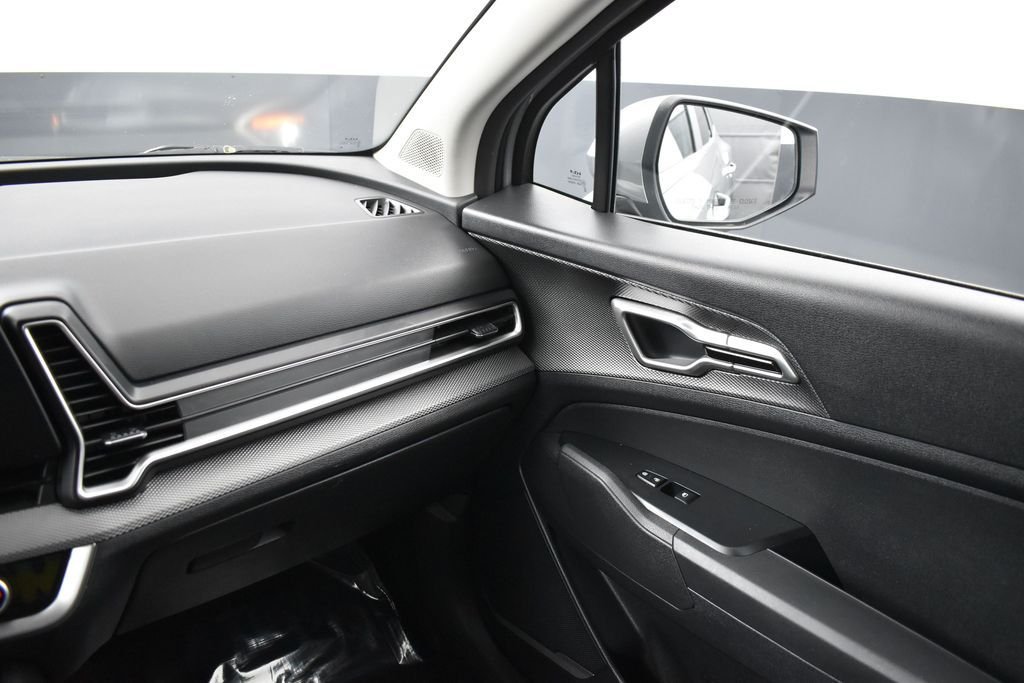Certified Used 2025 Steel Gray Kia LX image 13