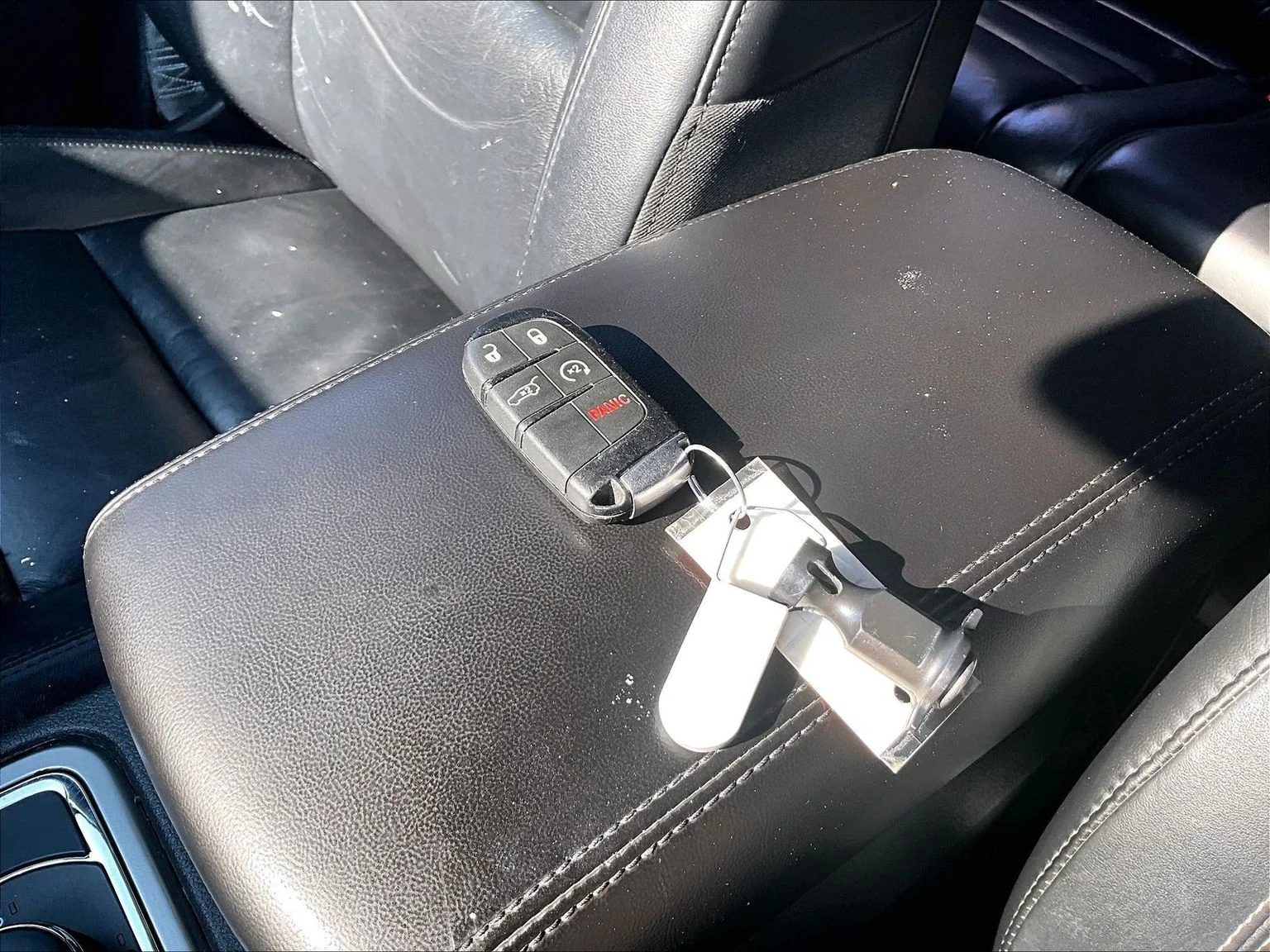 Used 2018 Black Jeep Limited image 11