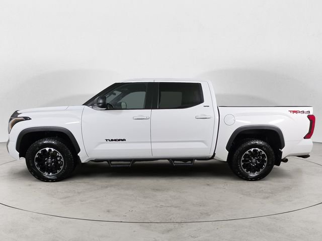Used 2025 Ice Toyota SR5 image 8