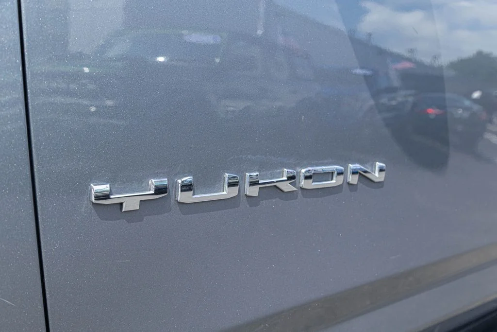 Used 2022 Gray GMC SLE image 17