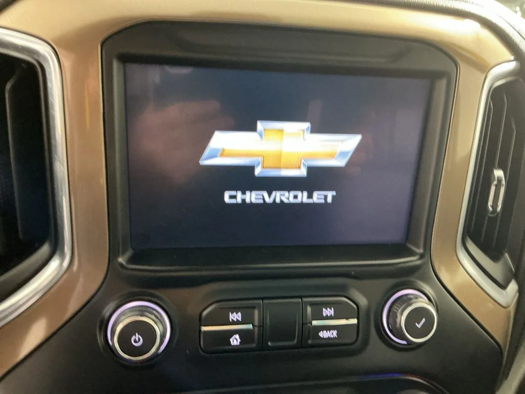 Used 2021 Beige Chevrolet High Country image 16