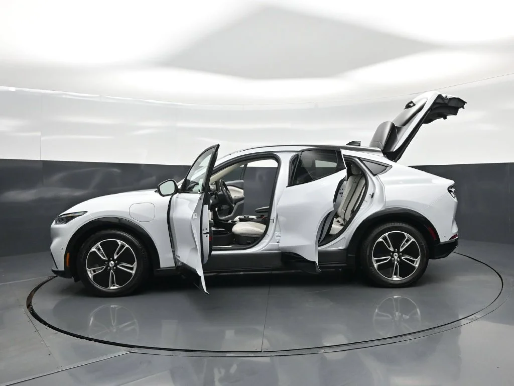 Certified Used 2023 White Ford Premium image 37