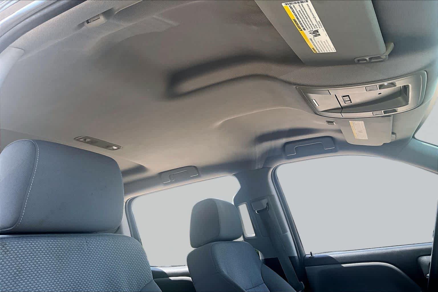 Used 2015 Black Chevrolet LS image 13