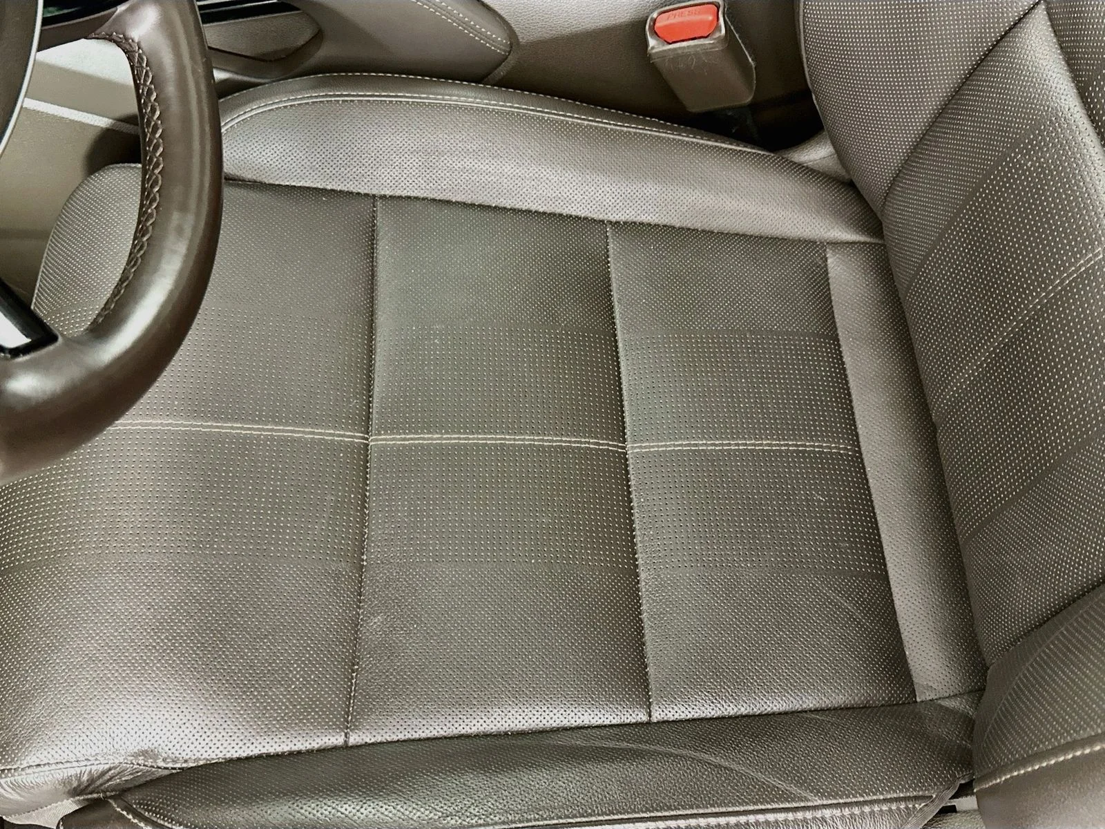 Used 2020 Snow White Pearl Kia SX image 20