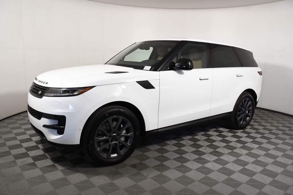 New 2026 Fuji White Land Rover SE image 2
