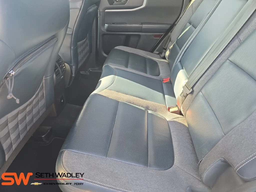 Used 2021 White Ford Outer Banks image 13