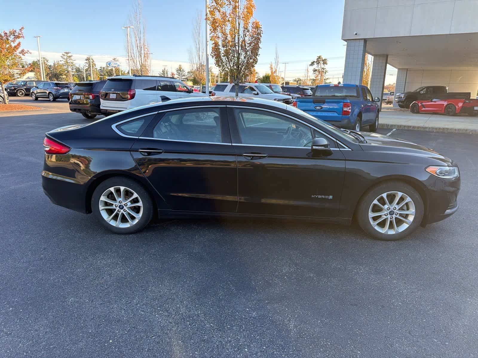 Used 2019 Agate Black Ford SEL image 6