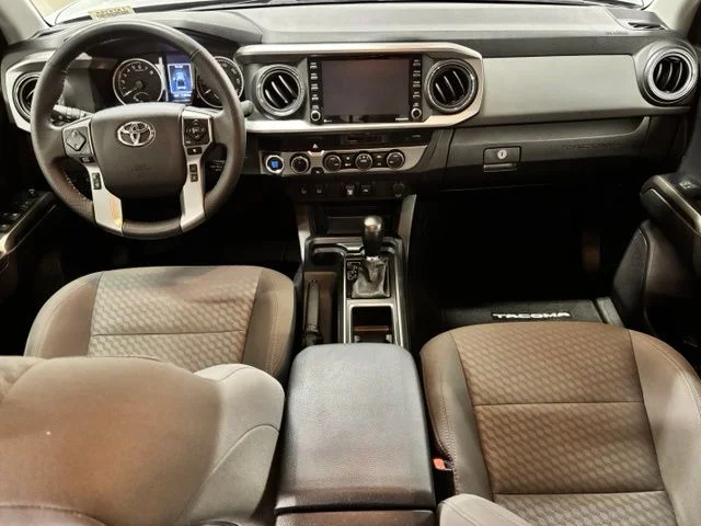 Used 2023 Silver Toyota SR5 image 12