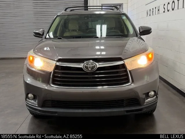 Used 2015 Gray Toyota Limited Platinum V6 image 6