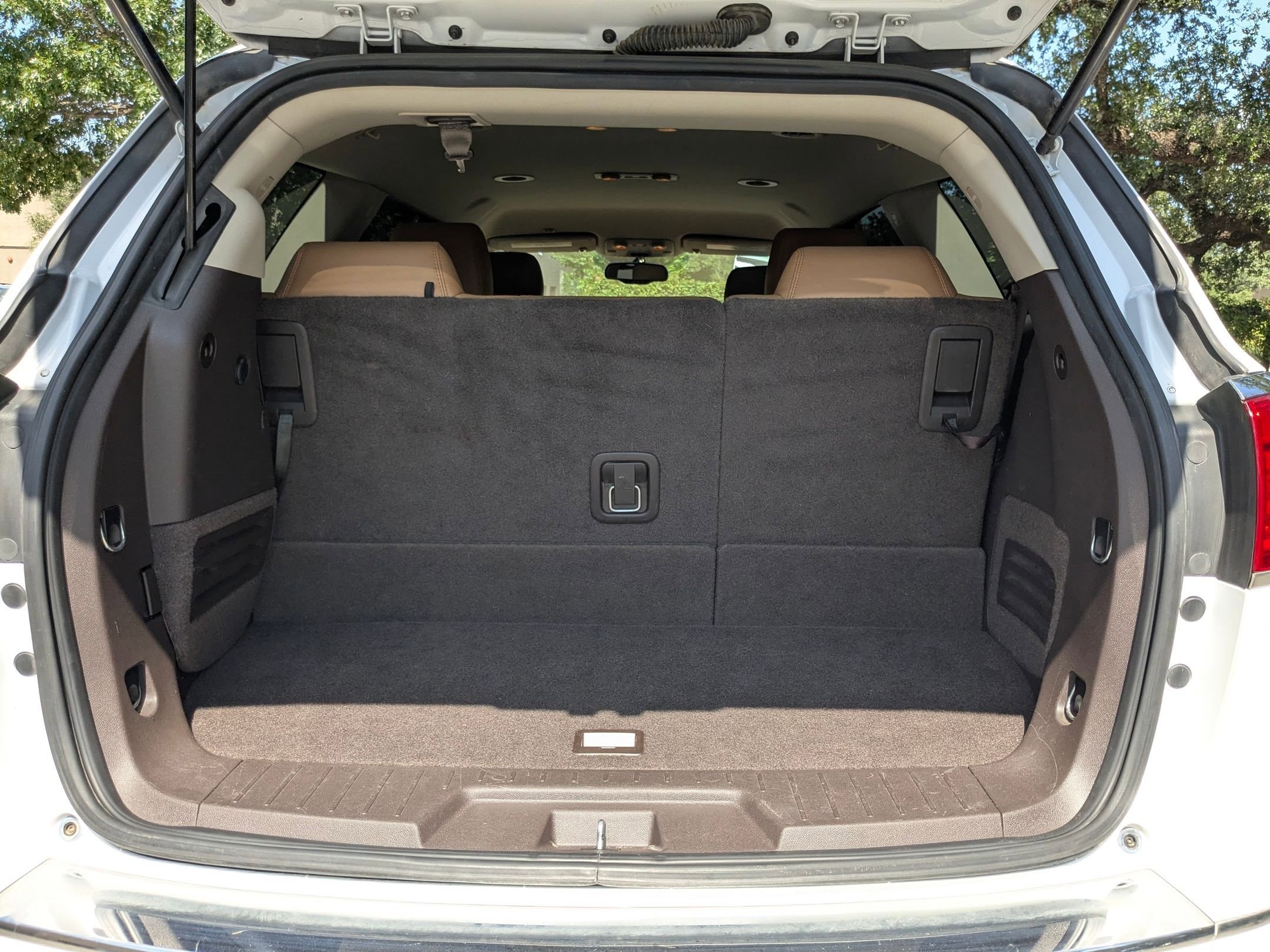 Used 2017 Summit White Buick Leather image 23
