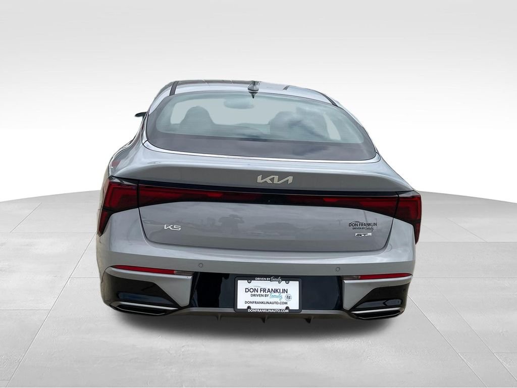 Used 2025 Gray Kia GT-Line image 4