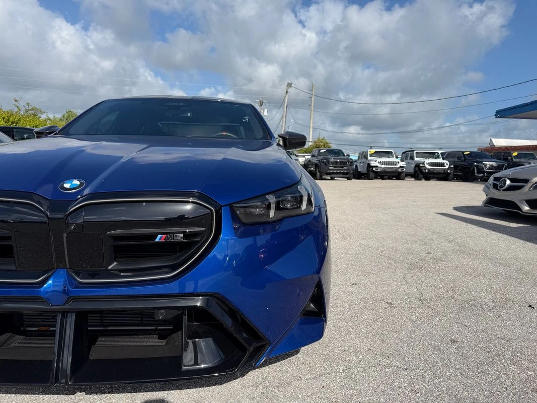 Used 2026  BMW  image 3