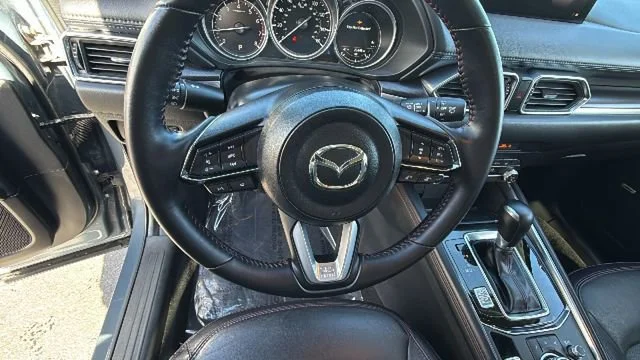 2025 Mazda CX-5 S Carbon Edition - Photo 18