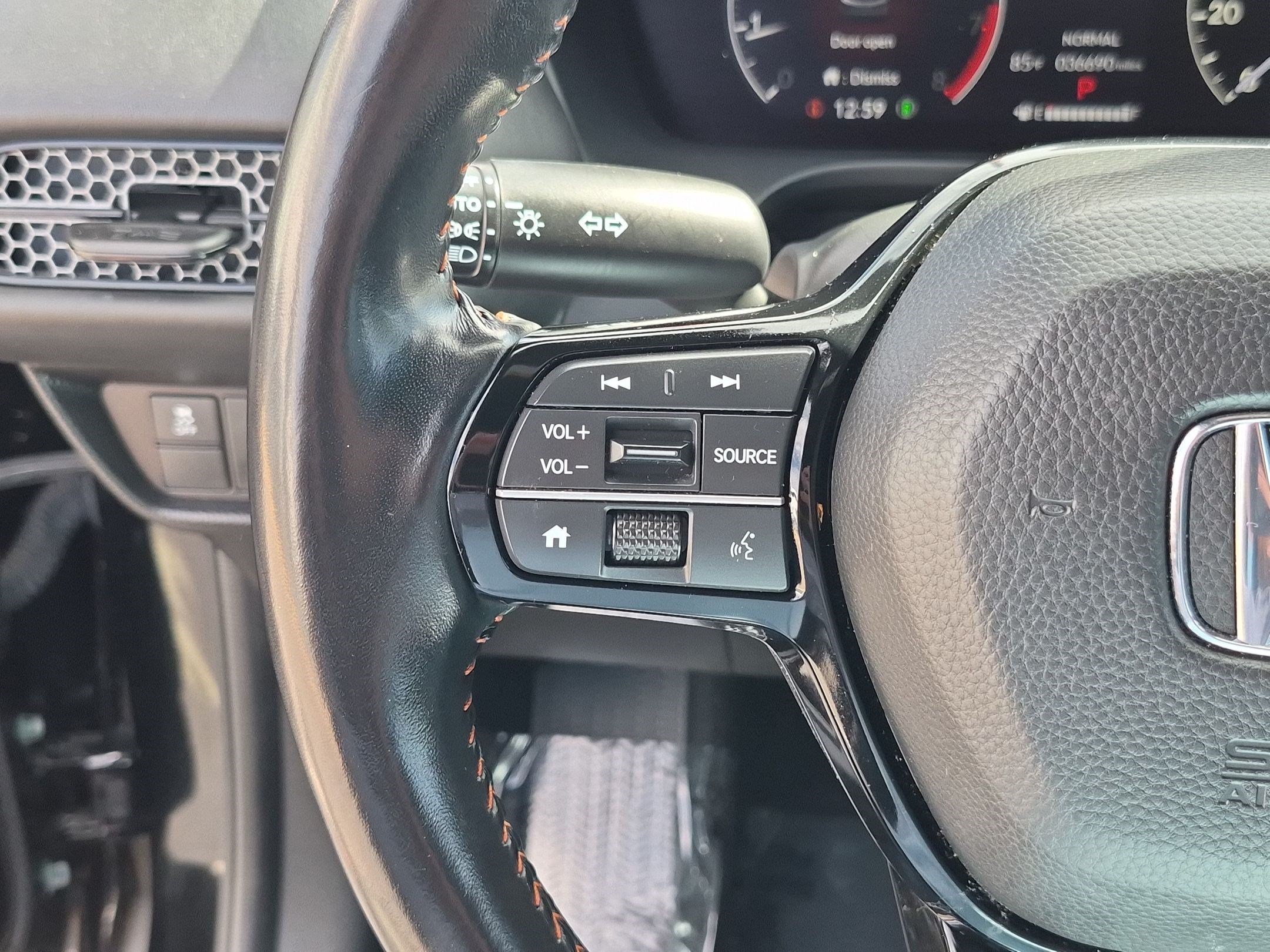 Used 2025 Crystal Black Pearl Honda Sport image 18
