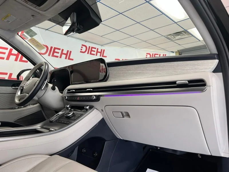 Used 2024 Black Hyundai Calligraphy image 15