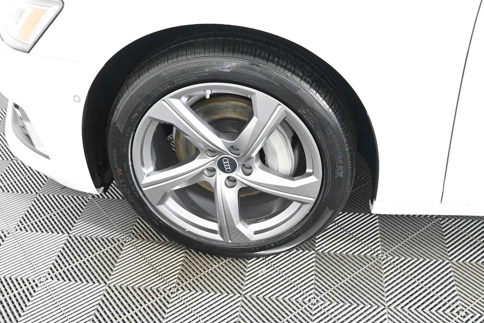 Used 2024  AUDI  image 29