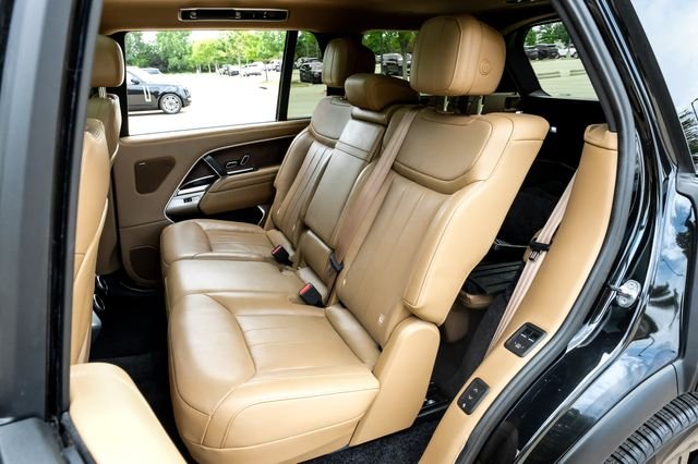 Used 2023 Black Land Rover SE image 54