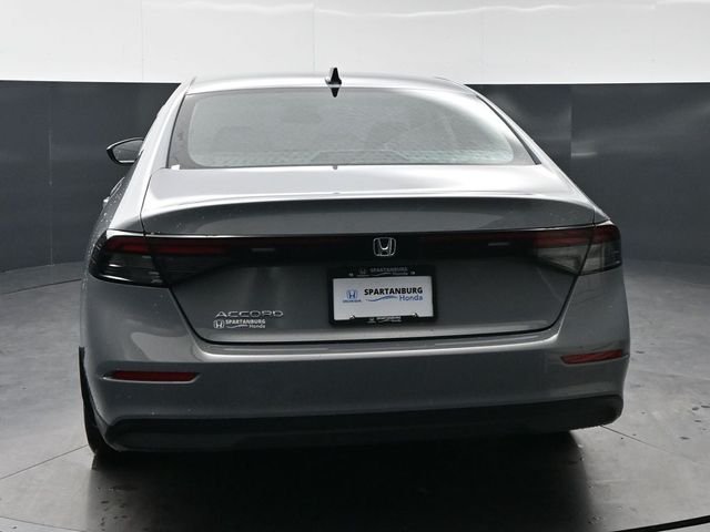 New 2026 Urban Gray Pearl Honda SE image 6
