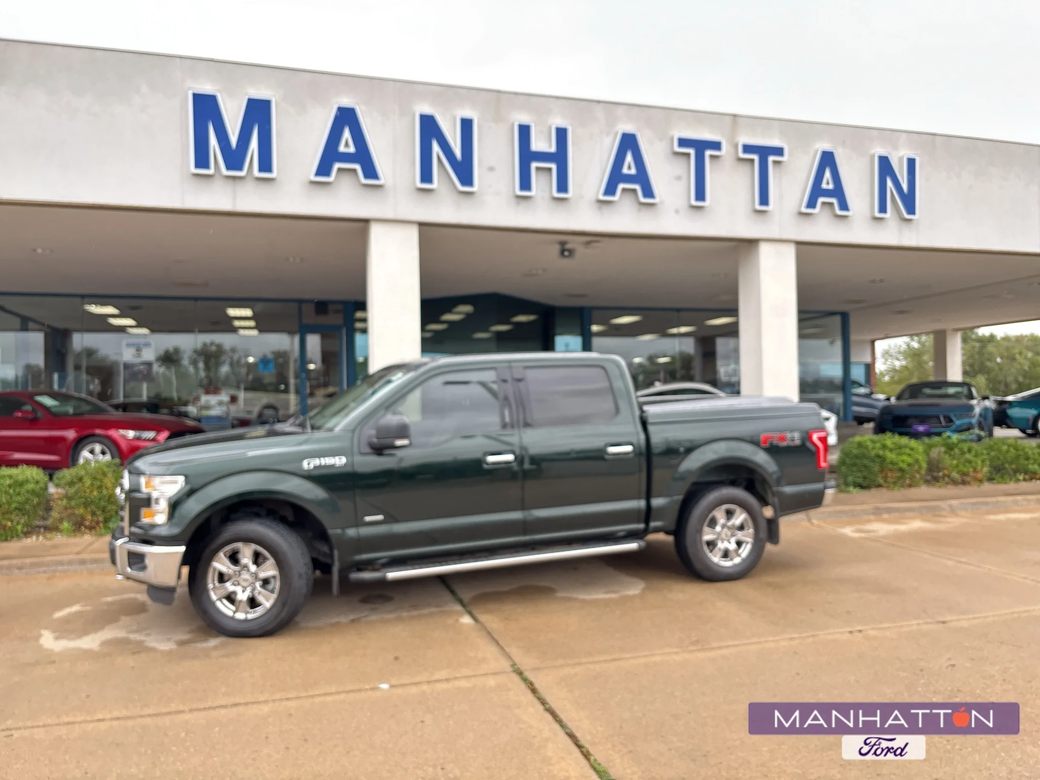 Used 2015 Green Gem Metallic Ford XLT image 1
