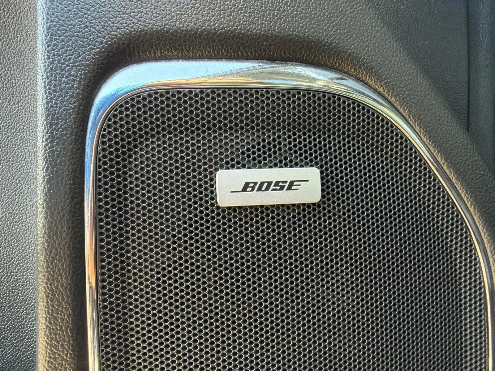Used 2014 Onyx Black GMC SLT image 15