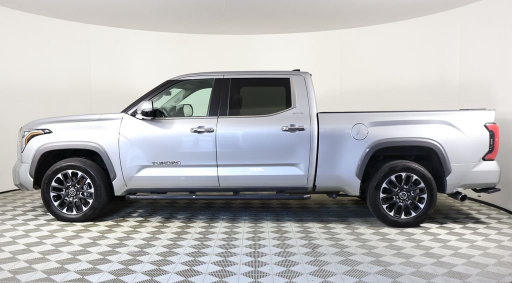 2024 Toyota Tundra Limited photo 3
