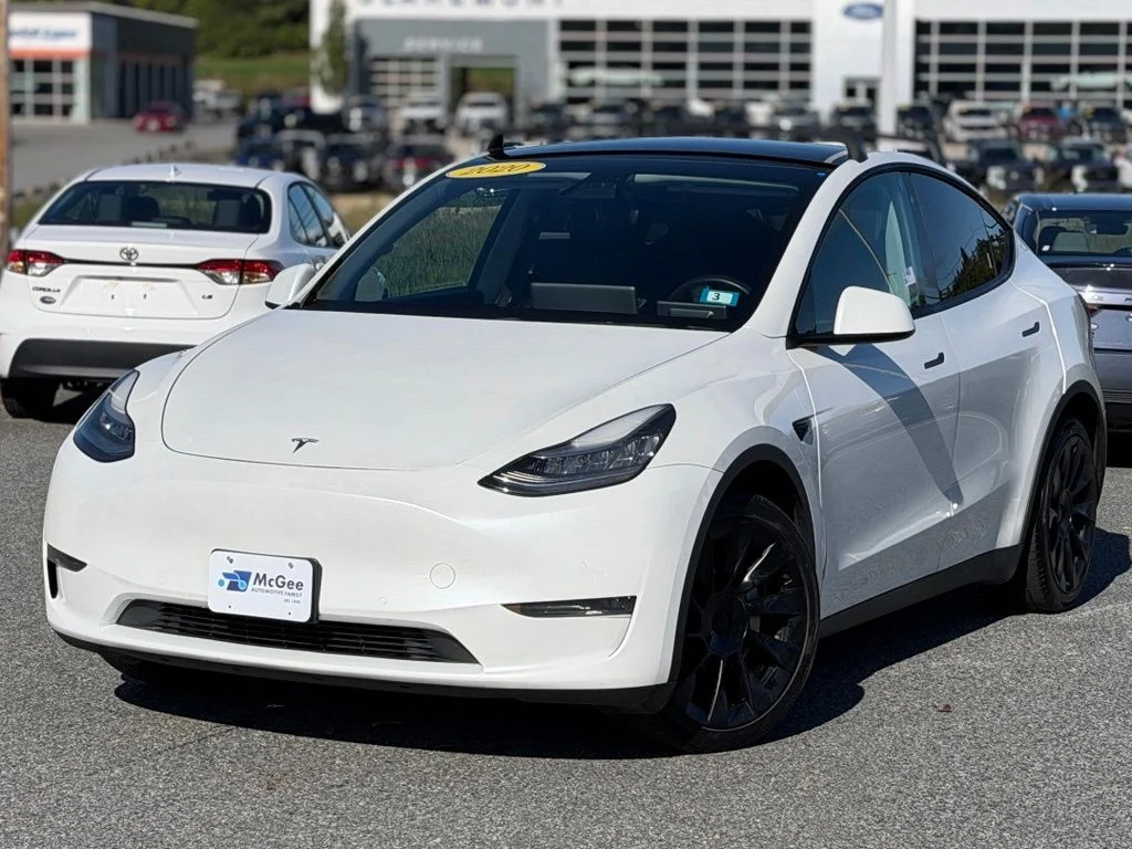 Used 2020 White Tesla Long Range image 1