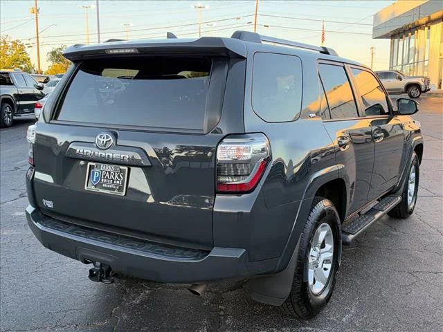 2024 Toyota 4Runner SR5 - Photo 12