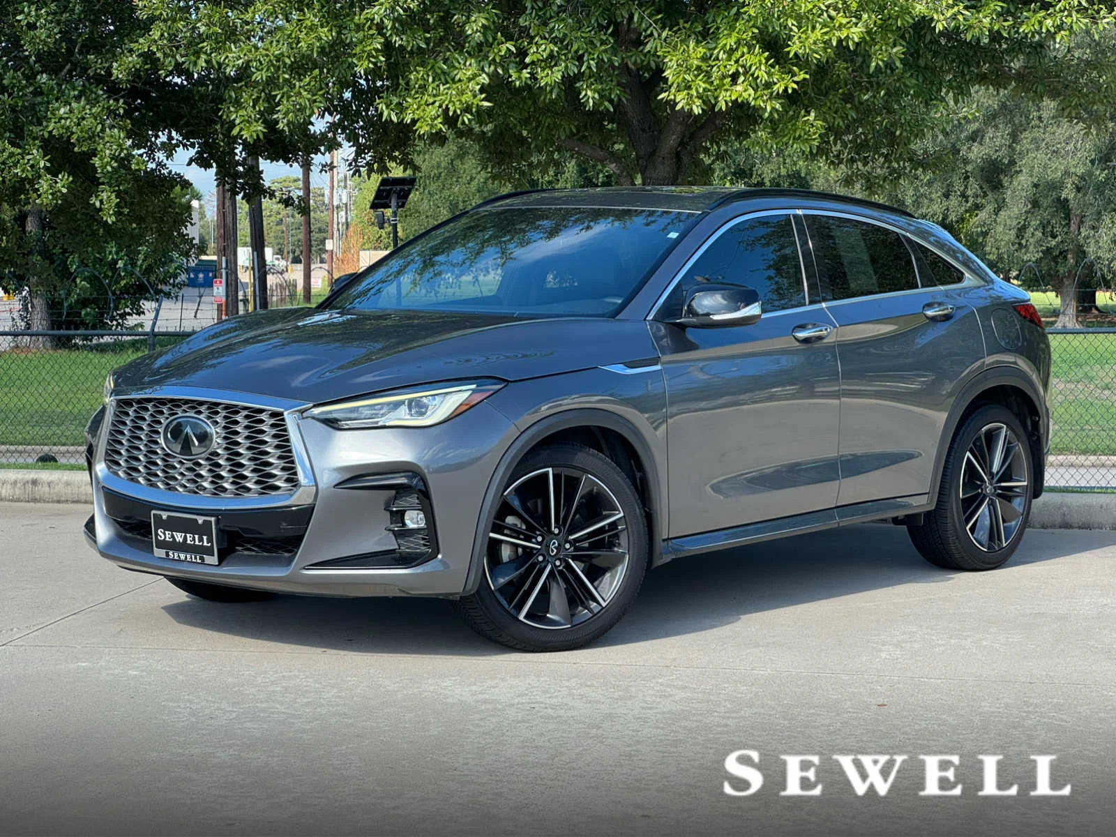 2023 INFINITI QX55 LUXE