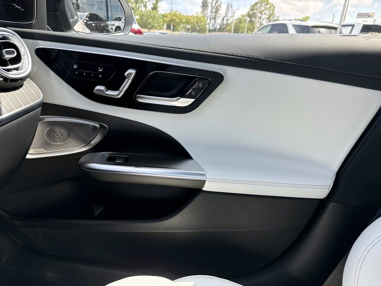 New 2026 Polar White Mercedes-Benz C 300 Sedan image 23