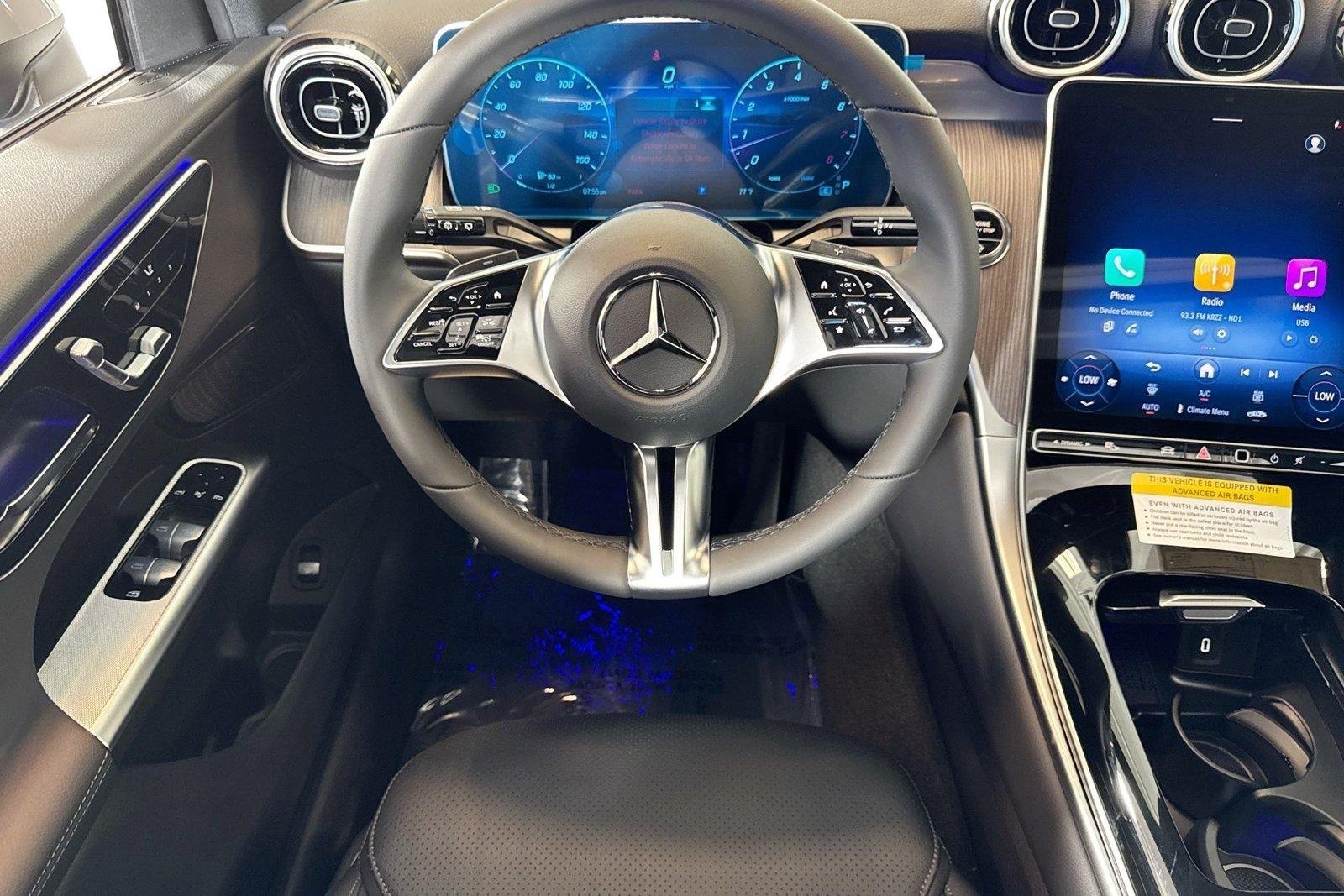 New 2026 Manufaktur Alpine Grey Mercedes-Benz GLC 300 image 20