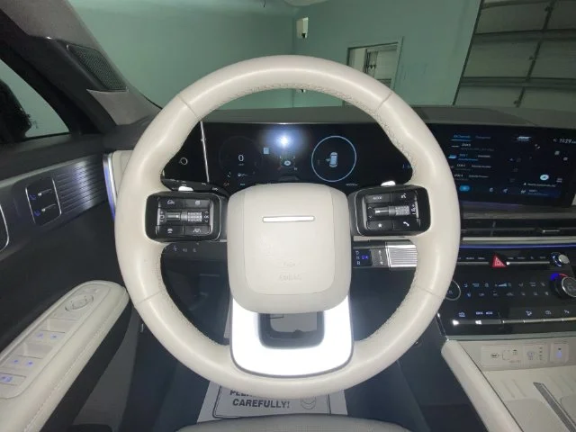 Used 2024 Black Hyundai Limited image 14