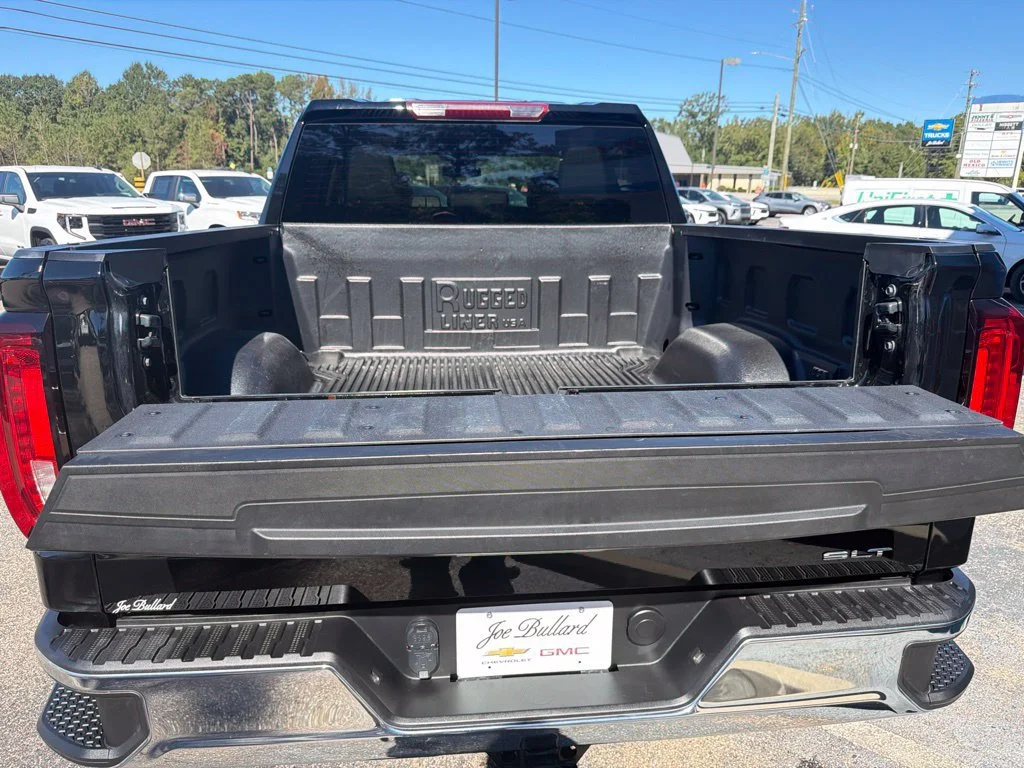 Used 2026 Onyx Black GMC SLT image 12