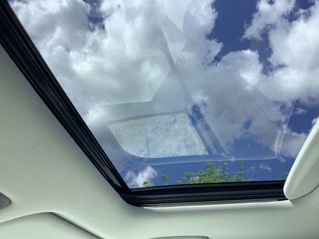 New 2026 White Pearl Hyundai SEL Premium image 43