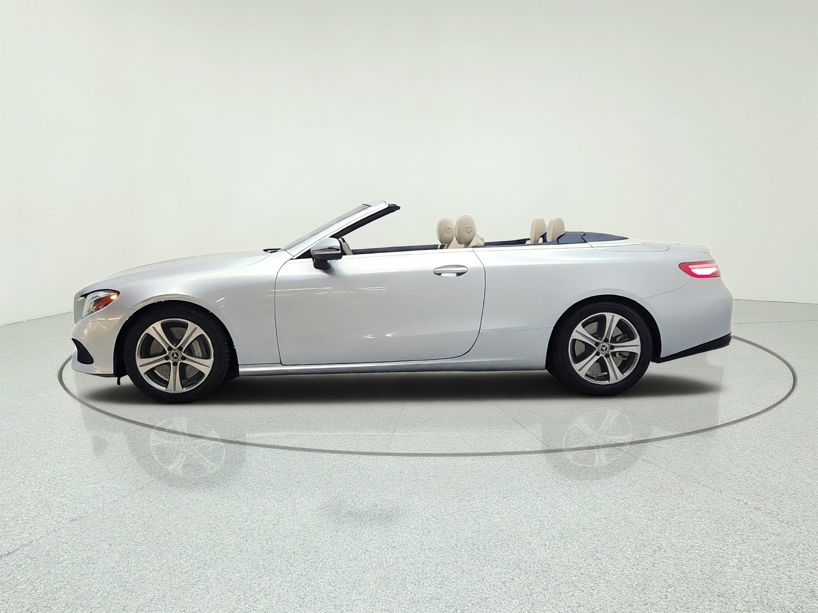 Used 2018 Diamond Silver Metallic Mercedes-Benz E 400 RWD Cabriolet image 8