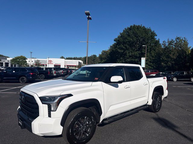 Used 2024 Ice Toyota SR5 image 10