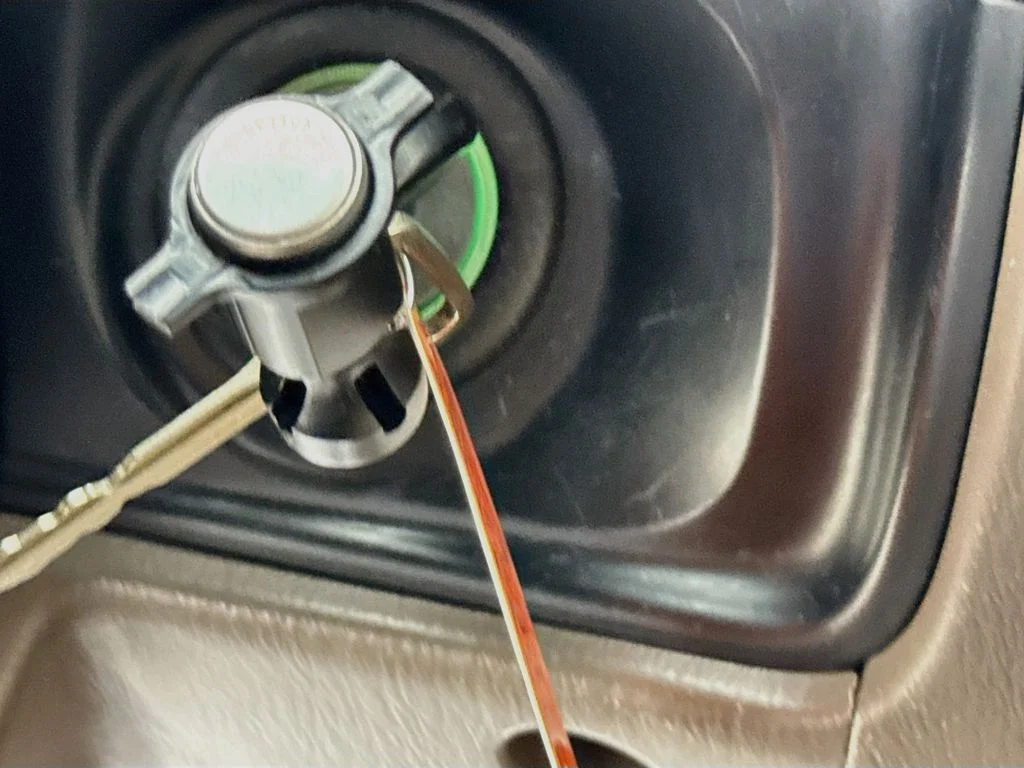 Used 1997  Toyota SR5 image 17