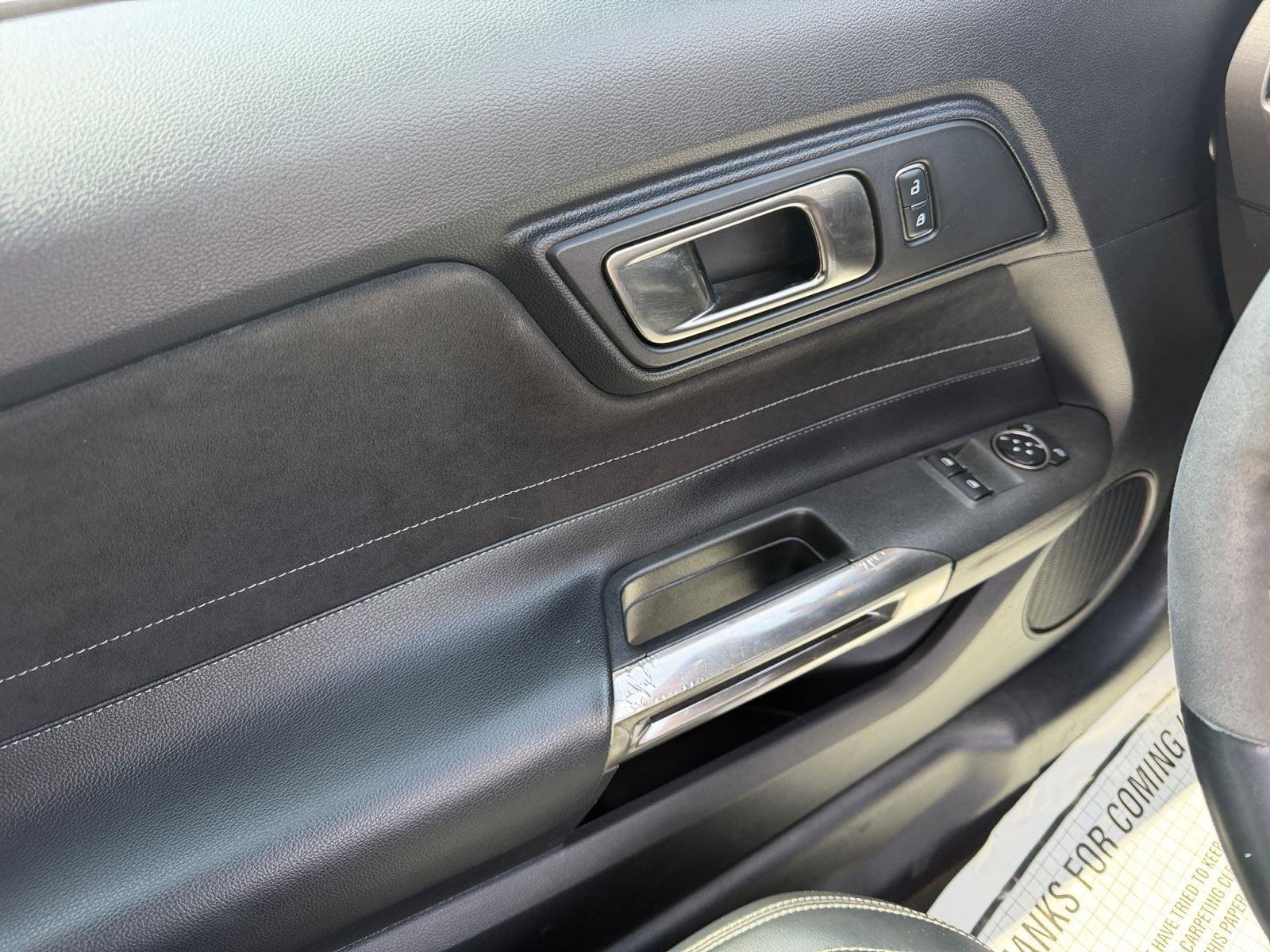 2016 Ford Mustang Shelby GT350 - Photo 17