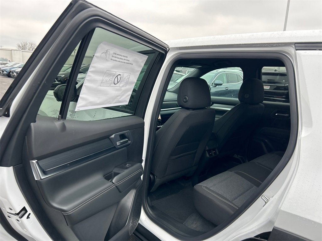 2026 GMC TERRAIN - Image 31