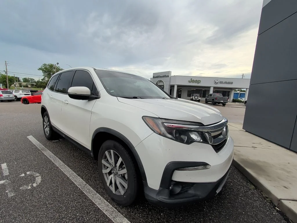 Used 2021 White Honda EX-L image 13