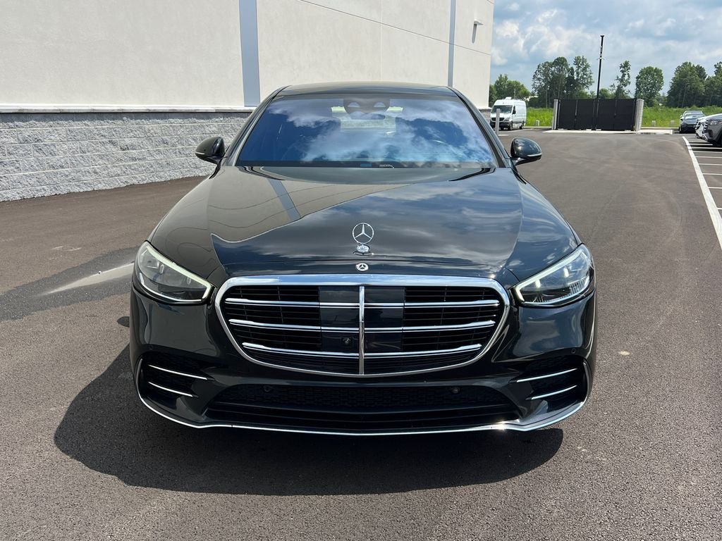 Certified Used 2022  Mercedes-Benz S 580 image 4