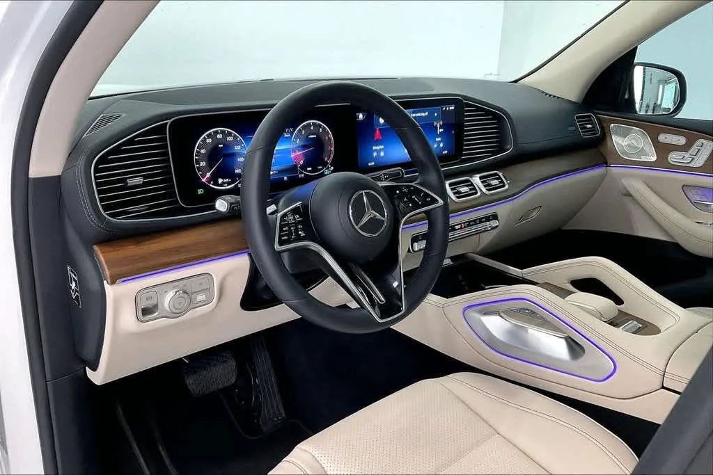 Certified Used 2026 Polar White Mercedes-Benz GLS 450 image 17