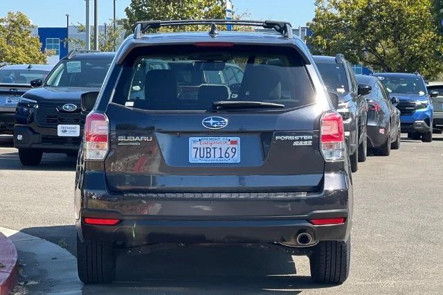 Used 2017 Gray Subaru 2.5i Limited image 5