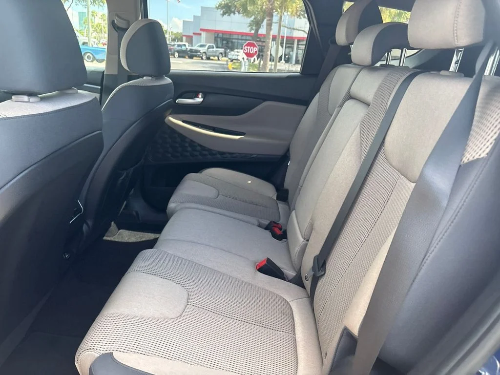 Certified Used 2022 Blue Hyundai SEL image 4