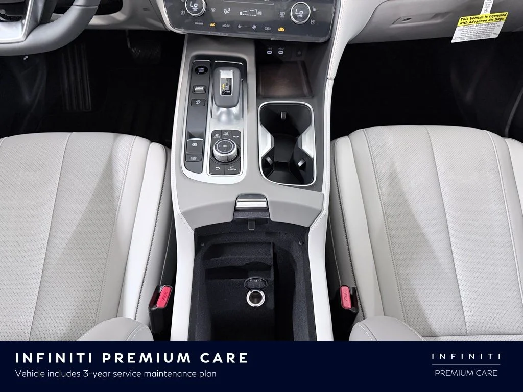 New 2026 RADIANT WHITE INFINITI Luxe FWD image 28