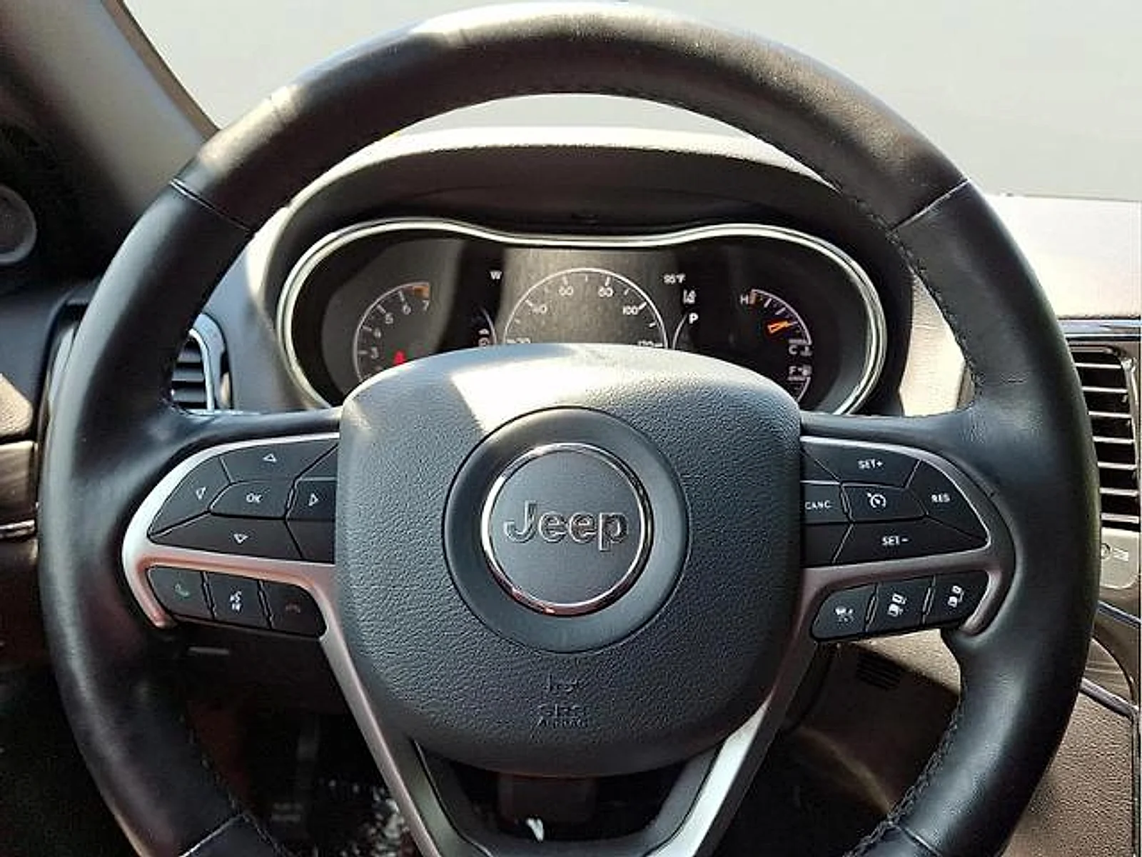 2021 Jeep Grand Cherokee 80th Edition - Photo 18